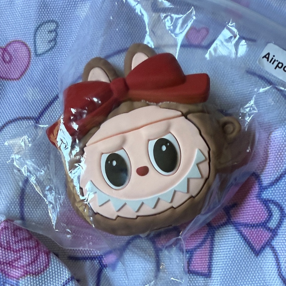 Cute Brown AirPods Case with Red Bow